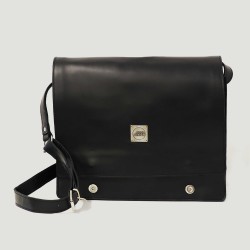 Good Design® Black Professional Bag with Metal Signature Branding